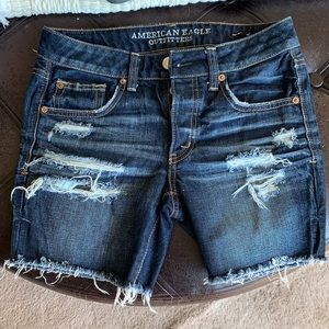 Super cute American Eagle denim shorts!  Size 0